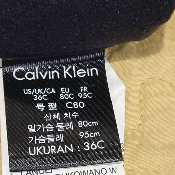 Calvin Klein strapless bra size 36C - Picture 3 of 4